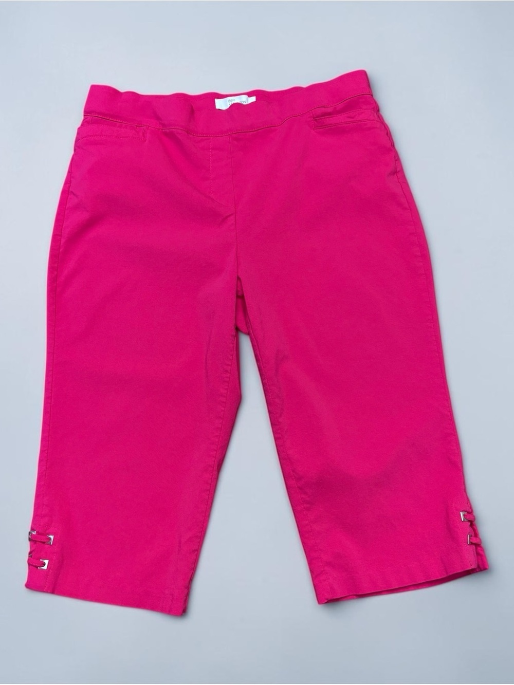 NEW, 89th + Madison, Hot Pink Pull-On Capri Pants, Size 14, Stretch Pockets